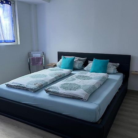 Apartments Und Zimmer Vettweiss Luaran gambar